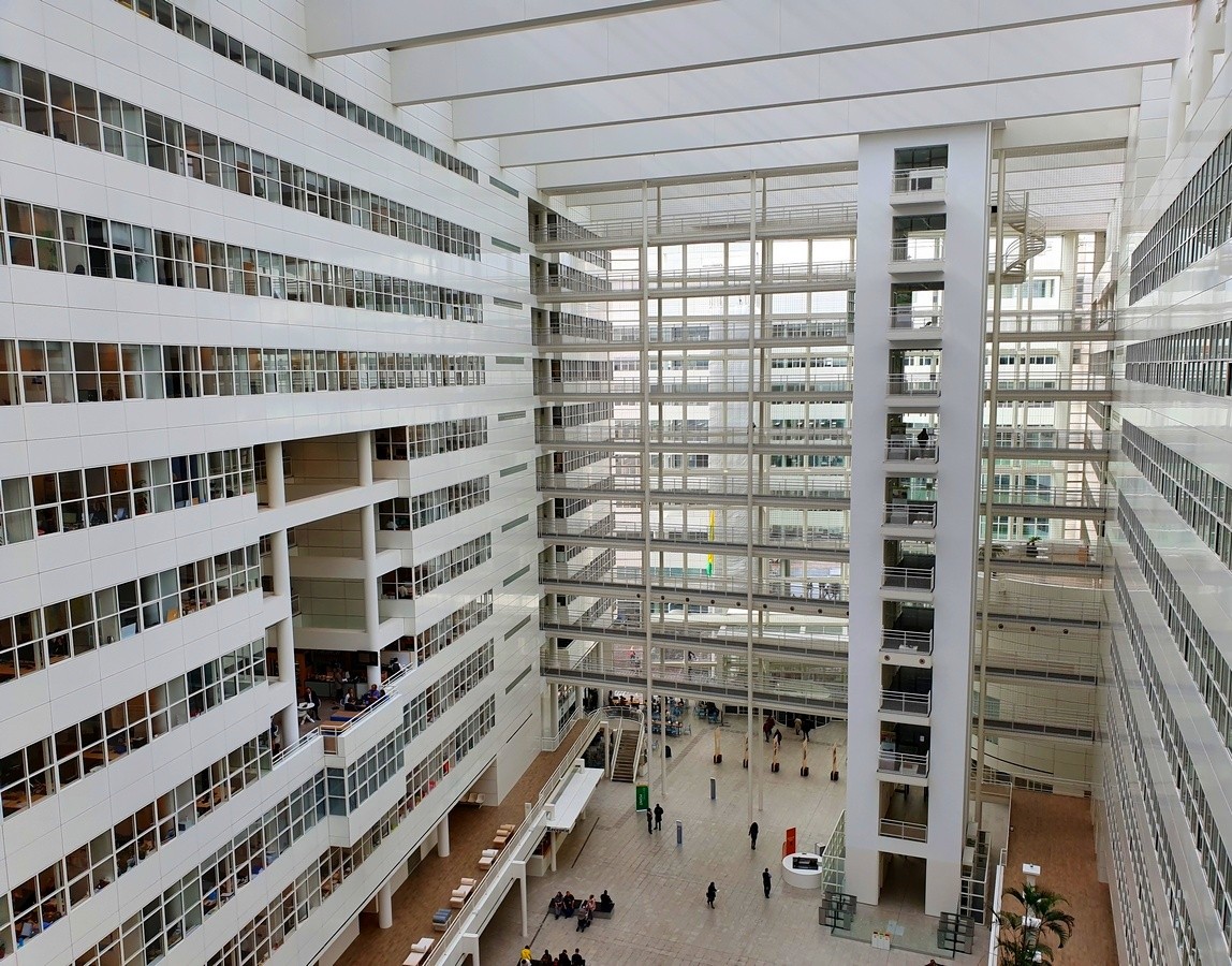 foto gemeentehuis Den Haag